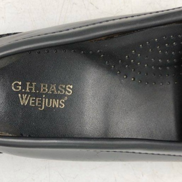 G.H. Bass & Co. Black Leather Fringe Loafers - Picture 7 of 8